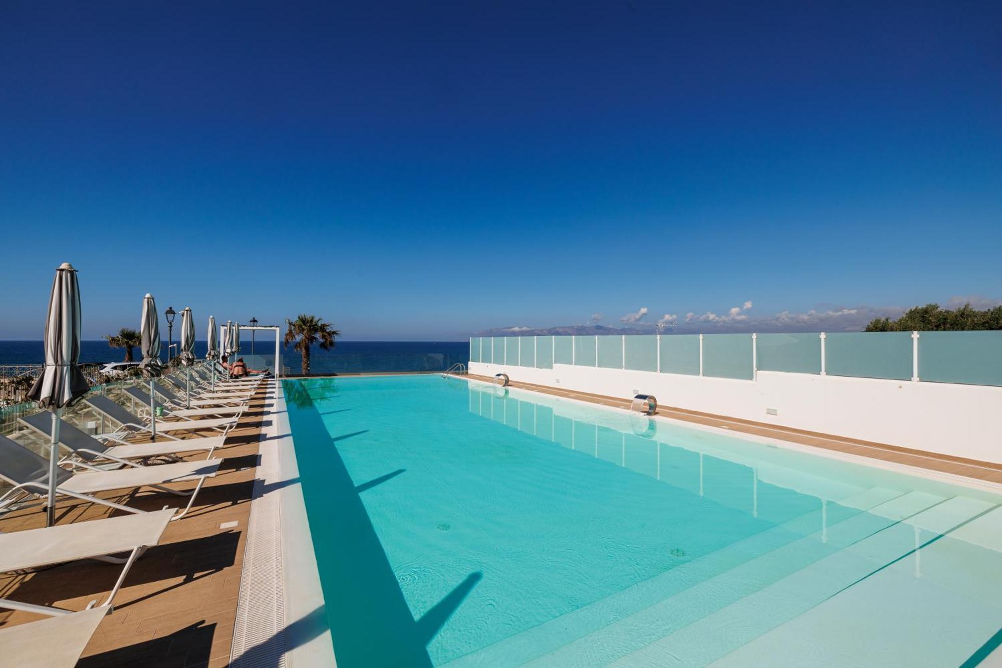 Marina Di Petrolo Hotel & Spa Кастелламмаре-дель-Голфо Экстерьер фото